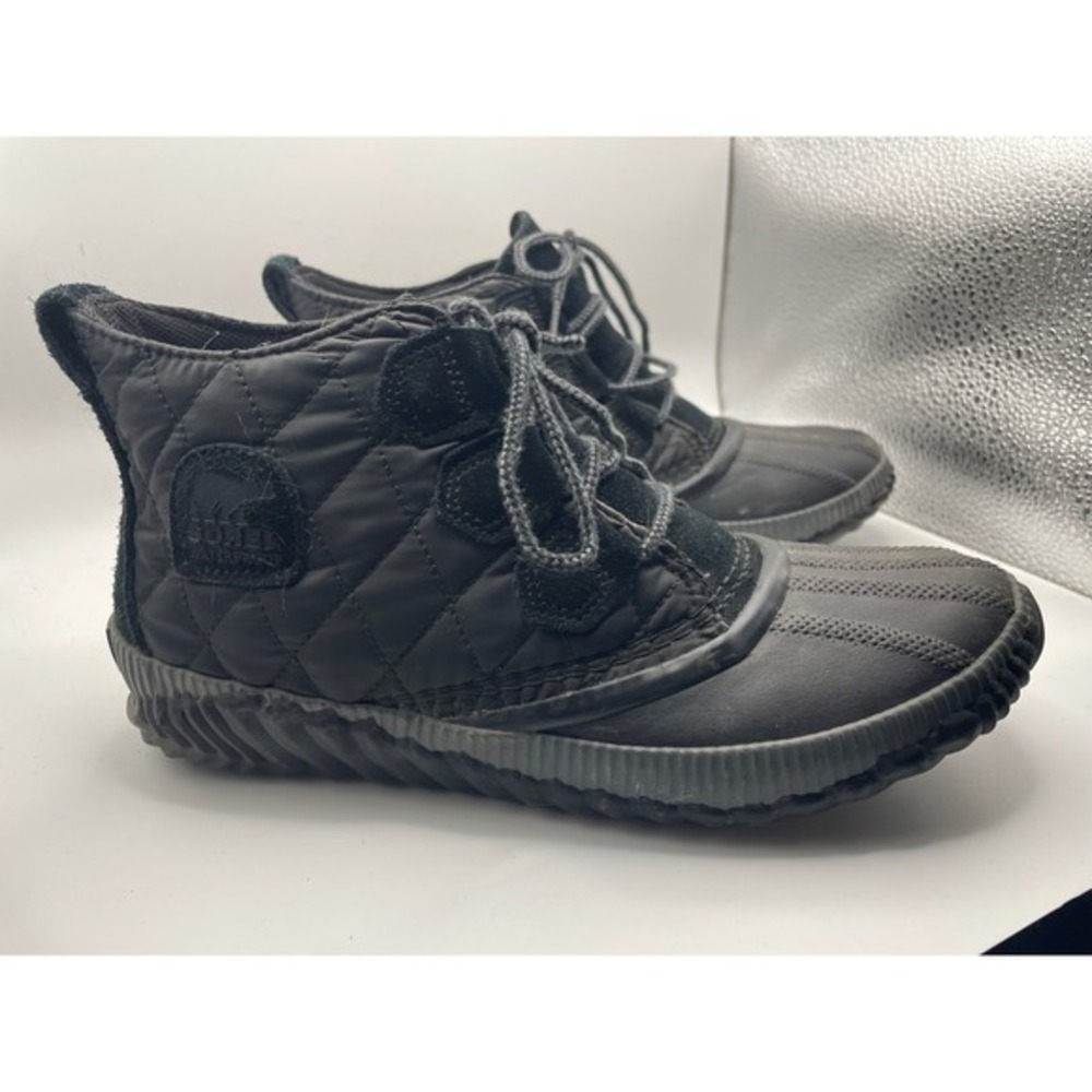 Sorel Out N About III Waterproof Quilted Ankle Rain‎ Boots Women's Size 8.5